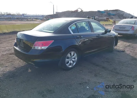 2010 Honda Accord 2.4 Ex z USA, uszkodzony, nr VIN 1HGCP2F70AA017452